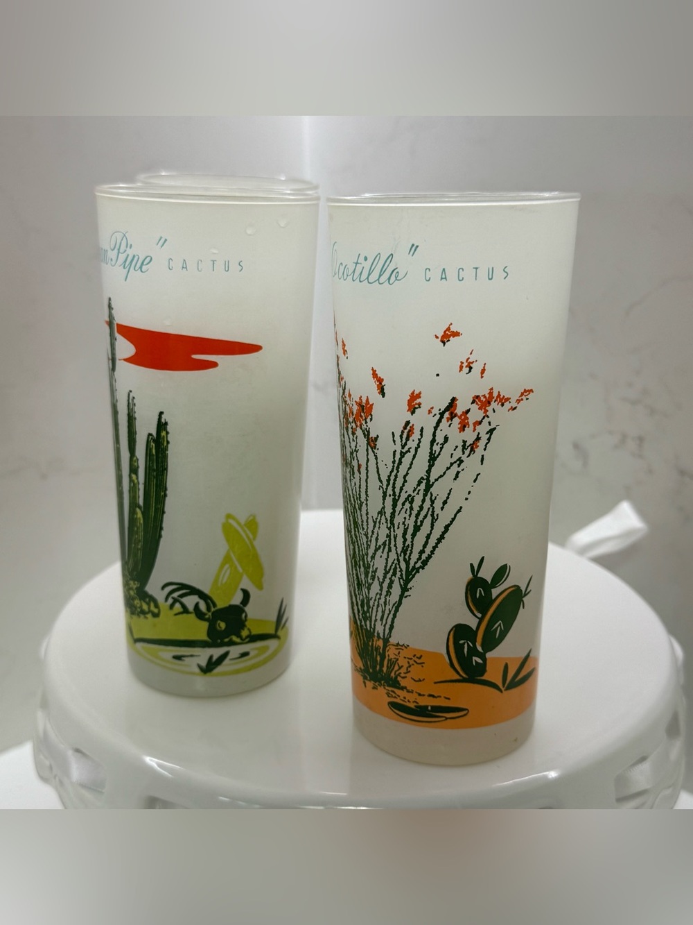 Vintage Blakely Arizona Frosted Glasses Set of 3 - Picture 2 of 13